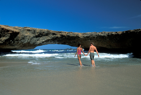 Couple under the Natural Arch of Aruba : Travel Caribbean : Michael Ventura Photography, Washington DC, Portraits, Stock, Caribbean, Headshots, head, shots , Photographer, Photography