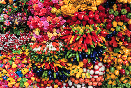 Thailand: Plastic key Chains at a Roadside vendor stall : Travel World : Michael Ventura Photography, Washington DC, Portraits, Stock, Caribbean, Headshots, head, shots , Photographer, Photography