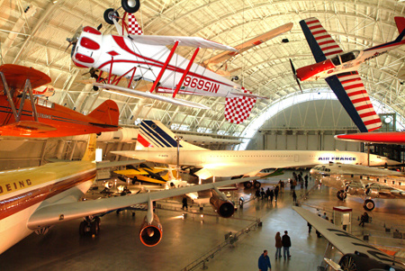 The Smithsonian's Udvar-Hazy Air & Space Museum at Dulles Airport, Virginia : Travel USA : Michael Ventura Photography, Washington DC, Portraits, Stock, Caribbean, Headshots, head, shots , Photographer, Photography